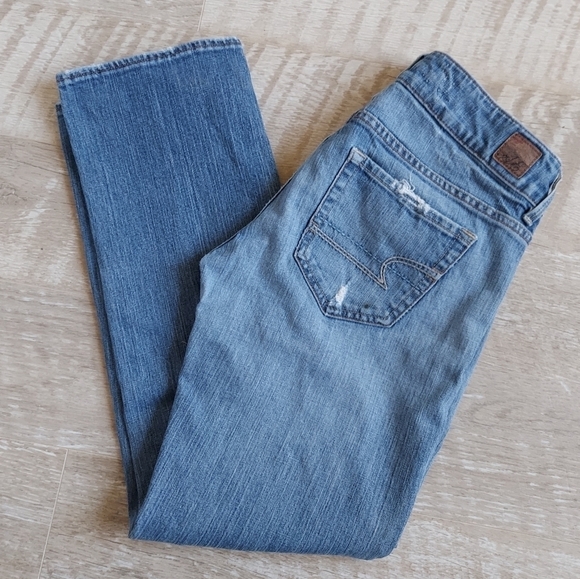 AEO Low Rise Ankle Cropped Jeans - Picture 2 of 12